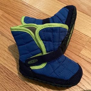 Keen winter booties